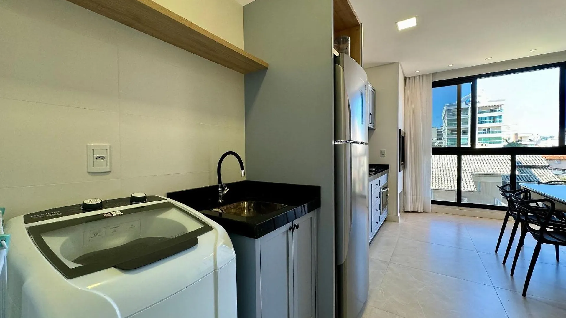 Apartamento Duas Suites, 250M Praia Bombinhas